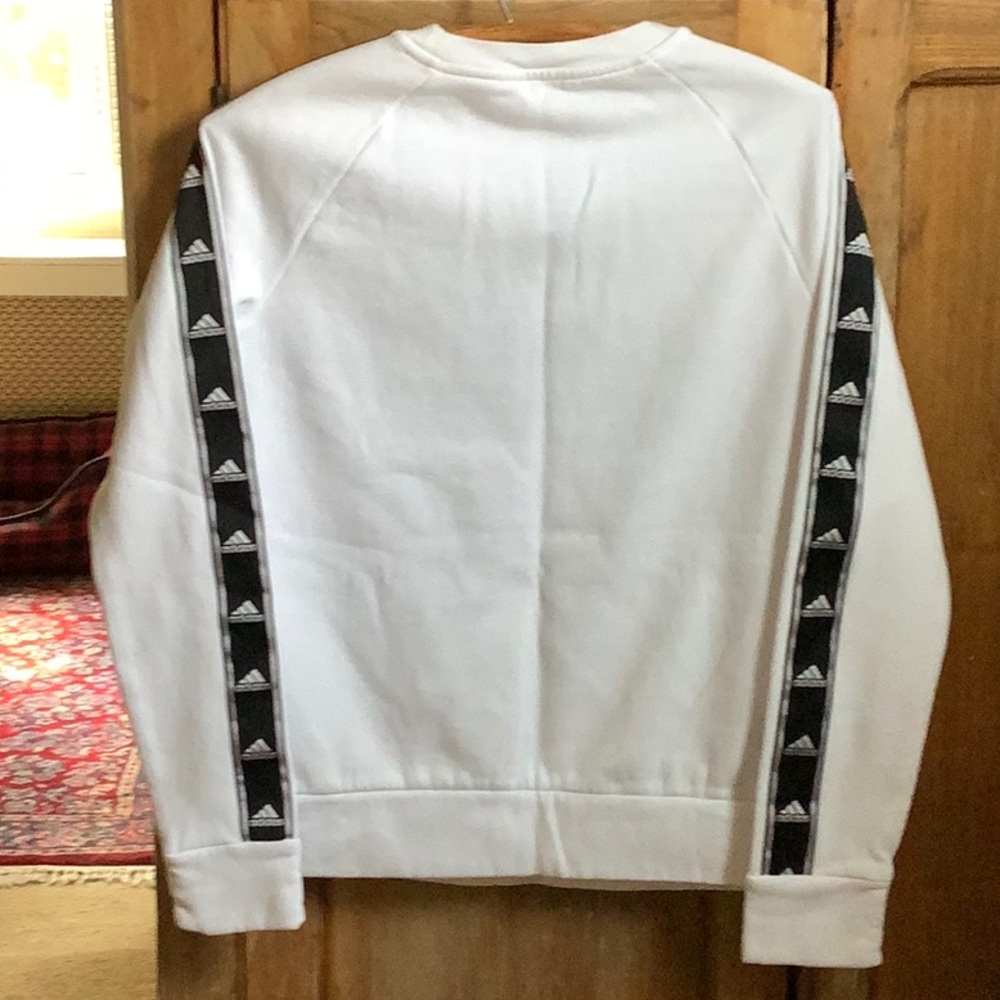 Adidas Swearshirt - Picture 2 of 3